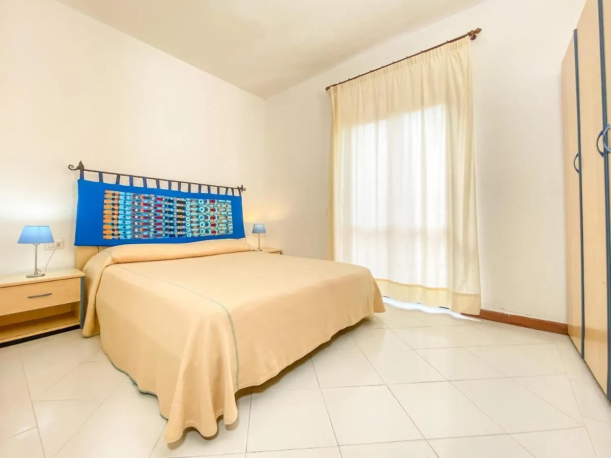 Residence Approdo Verde San Teodoro  Aparthotel San Teodoro (Sardinia)